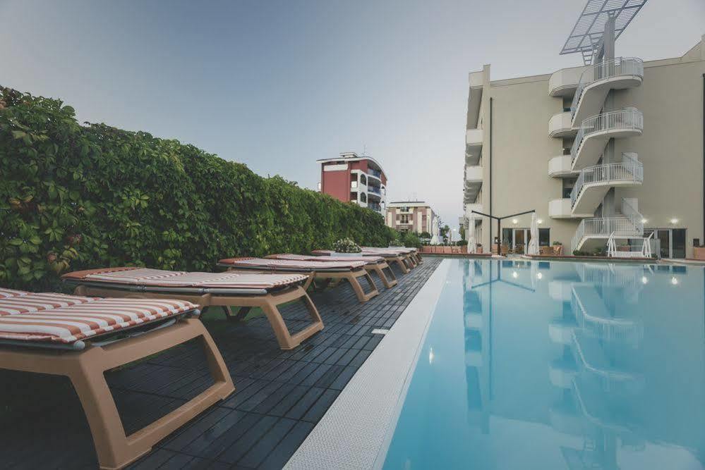 Hotel Principe Residence Vasto Luaran gambar
